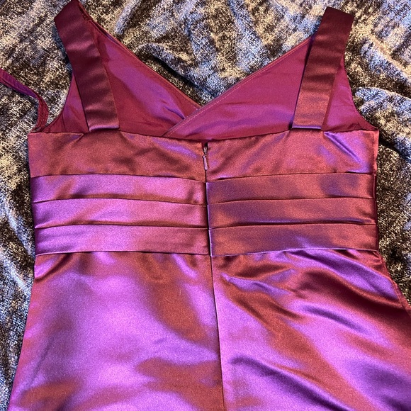 Girls formal dress - Picture 3 of 4